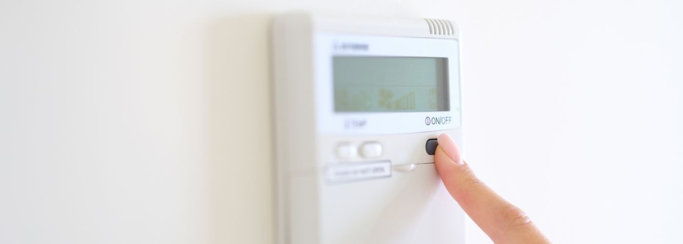 Pros of Traditional Thermostats